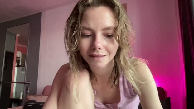 elli_harmon  01-06-2023