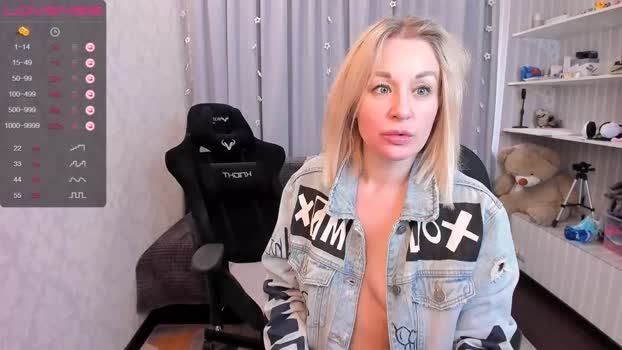hottyblonds  04-06-2023