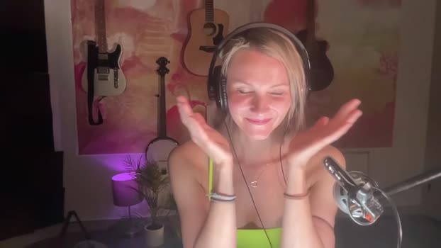 kaileeshy  16-06-2023