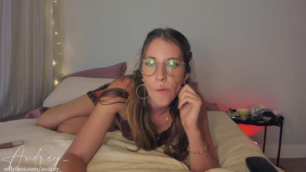 audrey_  19-07-2023