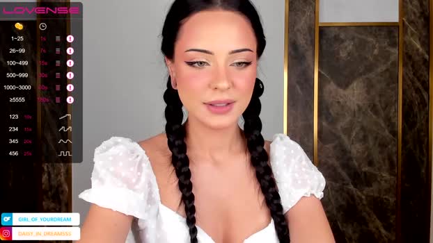 girl_of_yourdreams_  08-08-2023