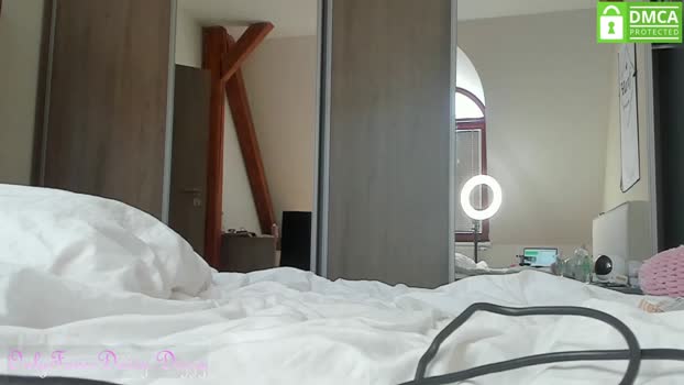 crazydaisy_  12-08-2023