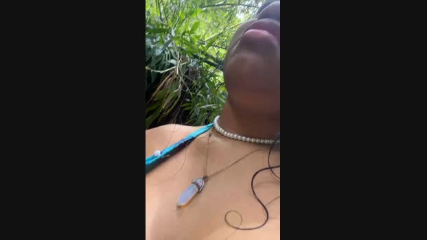 laura_hot_horny  18-08-2023