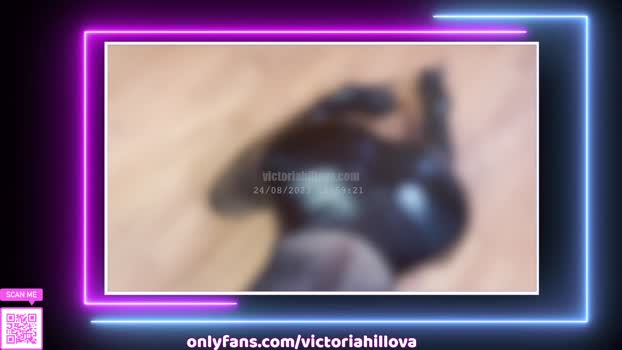 victoriahillova  24-08-2023