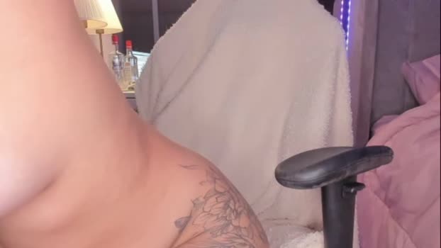lil_mayaa  19-09-2023