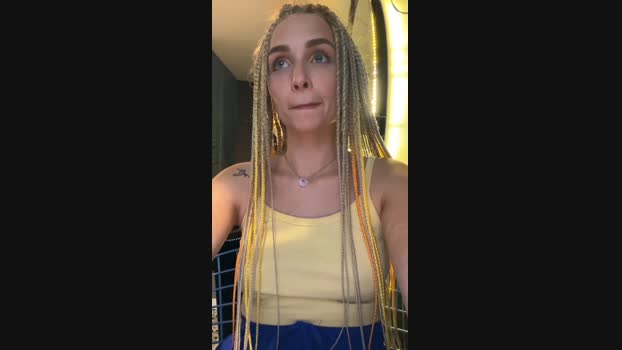 MaryFoxy  27-09-2023