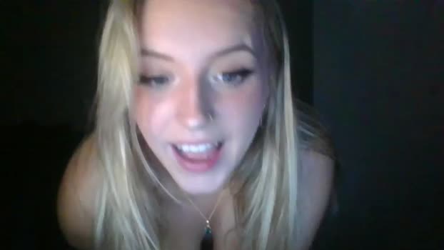 dumb_blonde69  03-10-2023