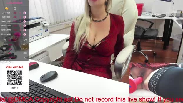 milf_viktoria  05-10-2023