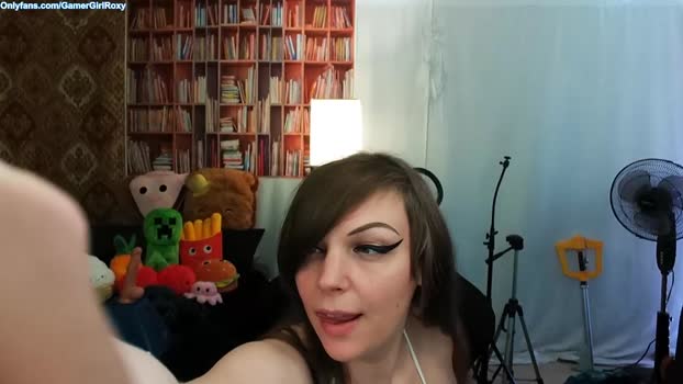 gamergirlroxy  10-10-2023