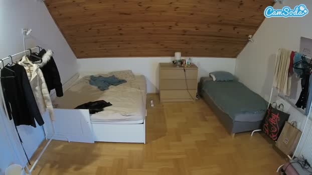 voyeurcam-julmodels-greybed-3 CamSoda 11-10-2023