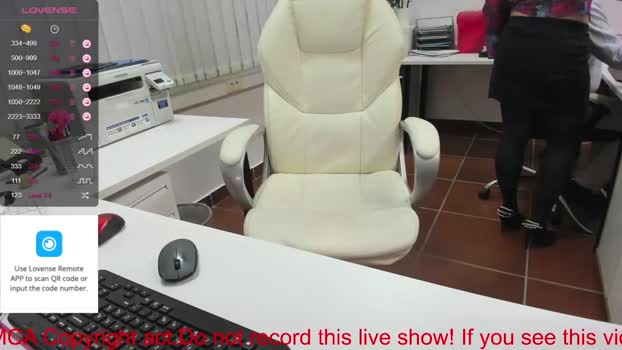 milf_viktoria  12-10-2023