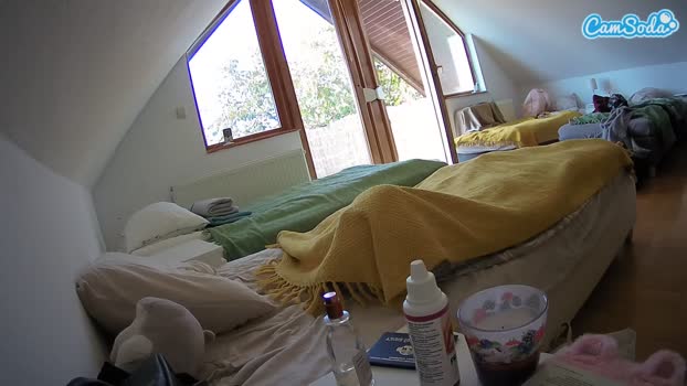 voyeurcam-julmodels-bed-2