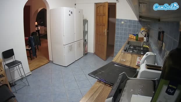 voyeurcam-julmodels-kitchen CamSoda 15-10-2023
