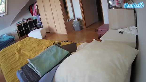 voyeurcam-julmodels-bed-1 CamSoda 18-10-2023