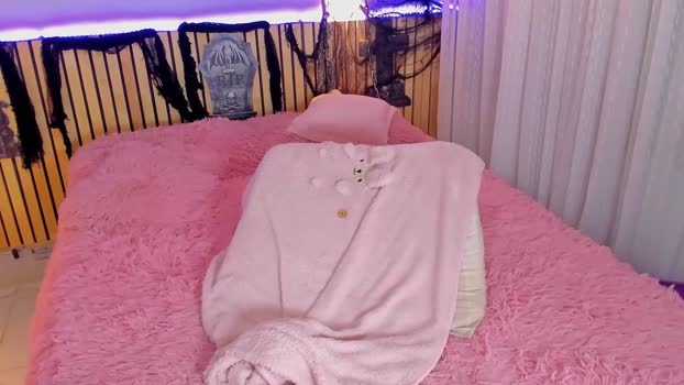 little_effy18  19-10-2023