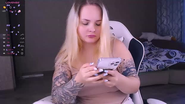 marcelinepeach  25-10-2023