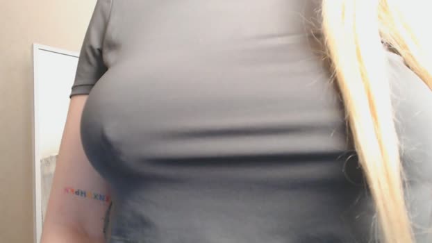 juicyapril  27-10-2023