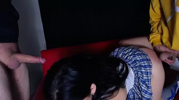 blonde_bitch12  16-11-2023