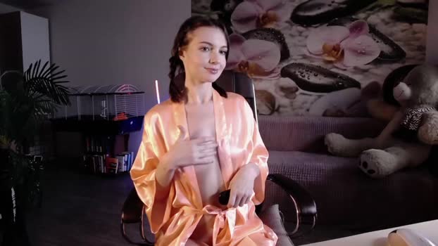 jennycutey  16-11-2023