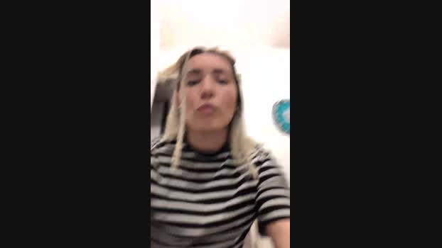 wolfbabyhot  28-11-2023