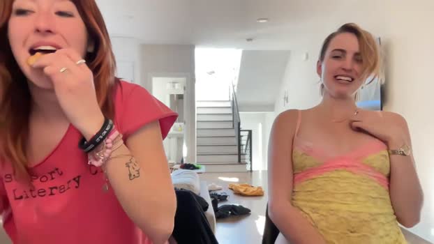 sluttylilsister 12-12-2023