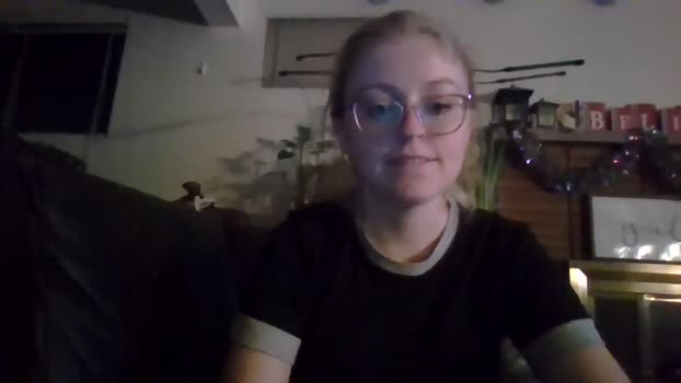 blondievix 08-01-2024