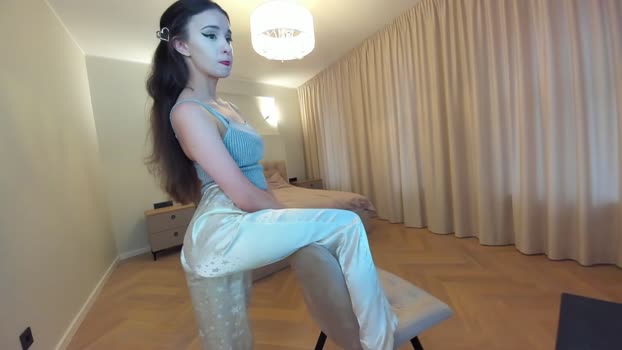 ehotlovea 13-02-2024