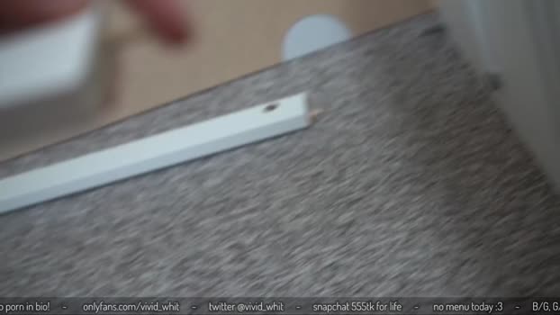 vivid_whit 29-02-2024