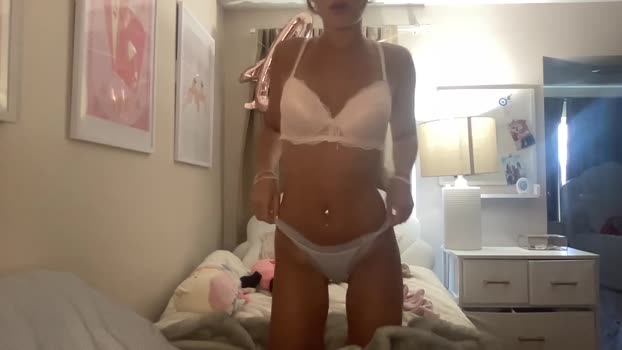 madelyn1111 Chaturbate 22-03-2024 Females