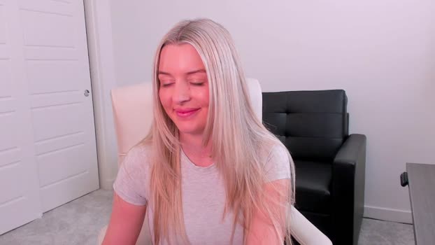 adriananorth Chaturbate 04-04-2024 Females