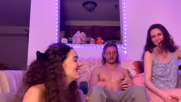 kylieexoxoxo2432 Chaturbate 06-04-2024 Couples