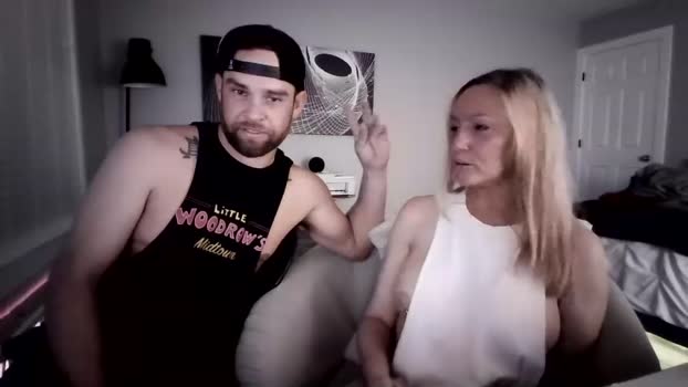 sexytexcouple Chaturbate 08-04-2024 Couples