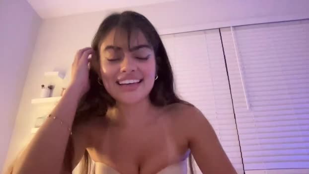 poutyselenaa Chaturbate 17-04-2024 Females