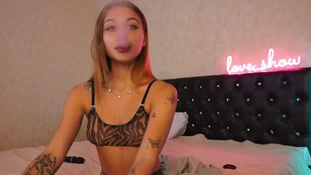 l0ve_sh0w Chaturbate 22-04-2024 Females