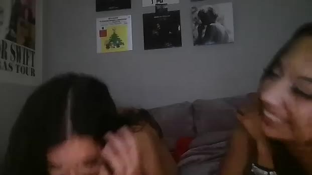 cocoacreamers Chaturbate 25-04-2024 Couples