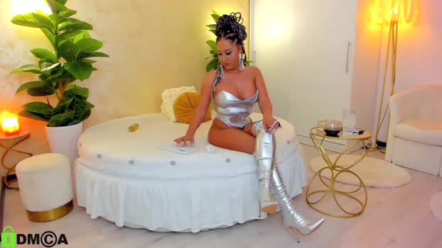 nadiadiamond Chaturbate 27-04-2024 Females