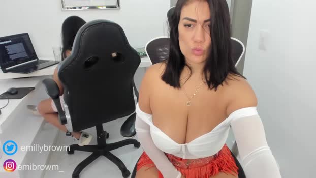emillybrowm Chaturbate 06-05-2024 Couples