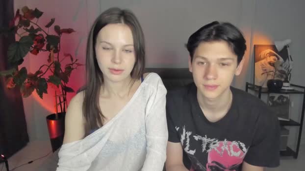 yourher0in Chaturbate 20-05-2024 Couples