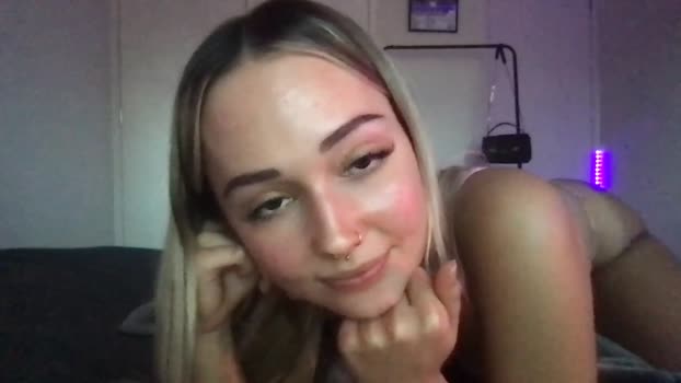 luvlivvyy Chaturbate 03-06-2024 Females