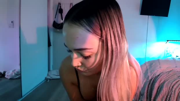 luvlivvyy Chaturbate 07-06-2024 Females