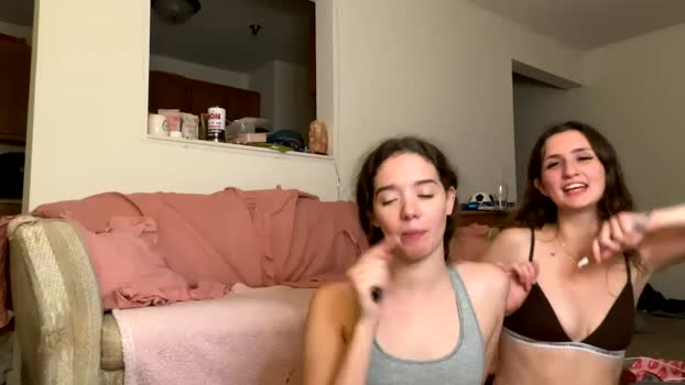 kylieexoxoxo2432 Chaturbate 29-06-2024 Females