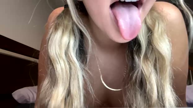 livvywinters Chaturbate 04-07-2024 Females