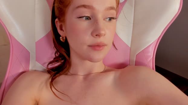 leahsthetics Chaturbate 01-08-2024 Females