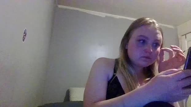 phatassblond Chaturbate 04-08-2024 Females