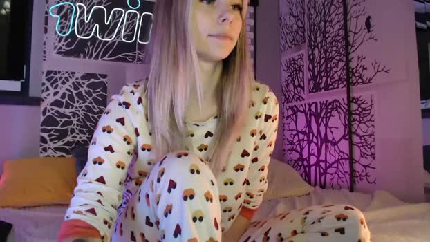 nikki7377 Chaturbate 15-08-2024 Couples