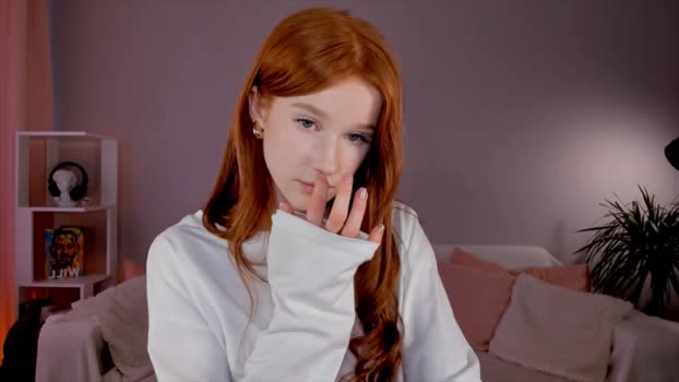 leahsthetics Chaturbate 27-08-2024 Females