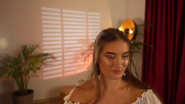 omiliver Chaturbate 30-08-2024 Females