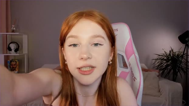 leahsthetics Chaturbate 13-09-2024 Females