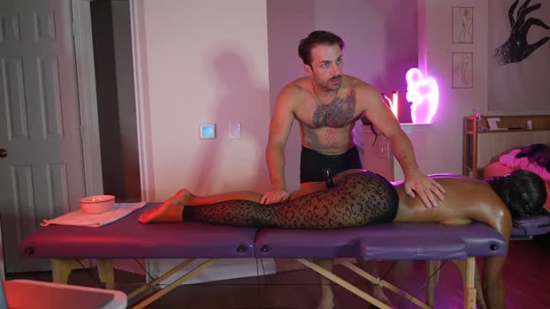 consensualcollabs lickpussy Webcam SHOW @ Chaturbate 01-10-2024