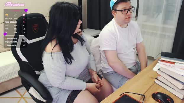 sex_space spanking Webcam SHOW @ Chaturbate 03-10-2024